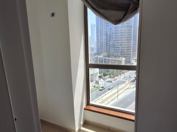 Bed Space & Partition in Jumeirah Beach Residence (JBR)