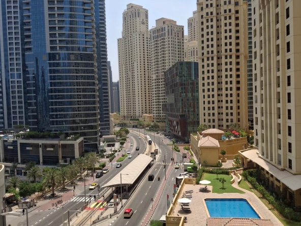 Bed Space & Partition in Jumeirah Beach Residence (JBR)