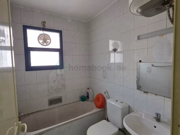 Bedroom Apartment for Rent in Bur Dubai