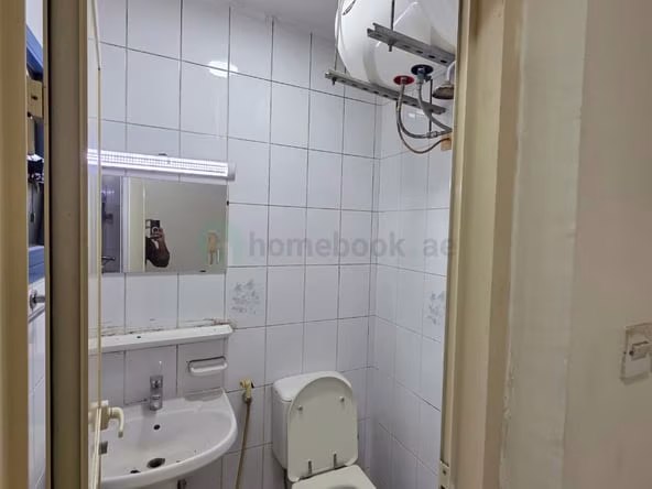 Bedroom Apartment for Rent in Bur Dubai