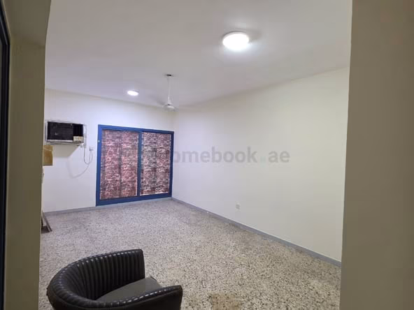 Bedroom Apartment for Rent in Bur Dubai