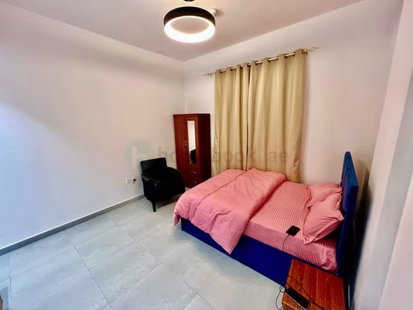 Studio Apartment for Rent in Al Karama