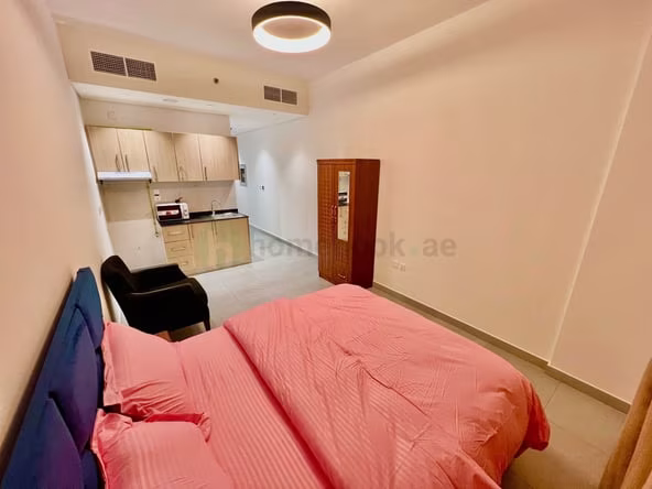 Studio Apartment for Rent in Al Karama