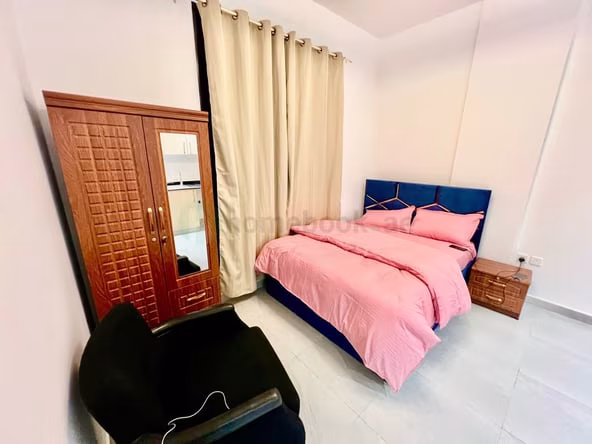 Studio Apartment for Rent in Al Karama