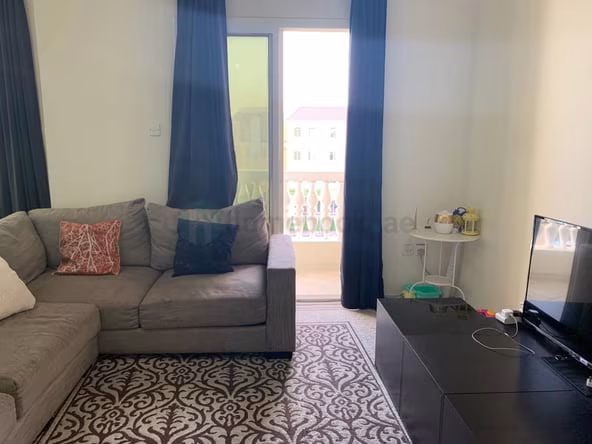 ‌Bedroom Apartment for Rent in International City Dubai