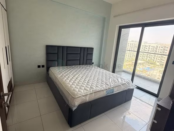‌Bedroom Apartment for Rent in International City Dubai