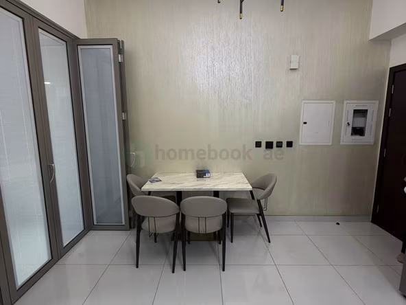 ‌Bedroom Apartment for Rent in International City Dubai