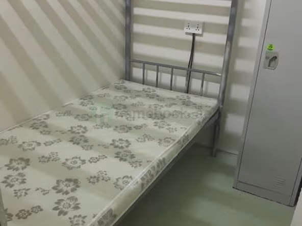 Bed Space for Rent in Al Rashidiya Dubai