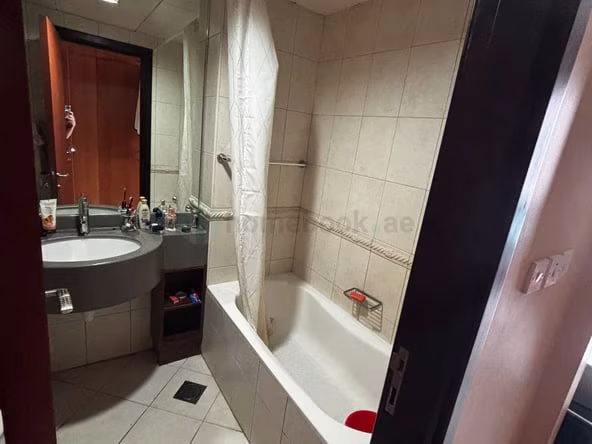 Room for Rent in Dubai Marina