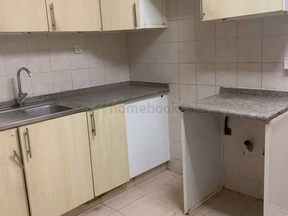 Studio Apartment for Rent in International City Dubai