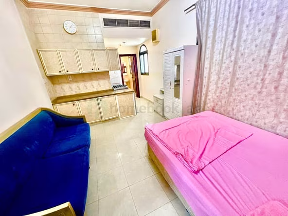 Studio Apartment for Rent in Al Karama