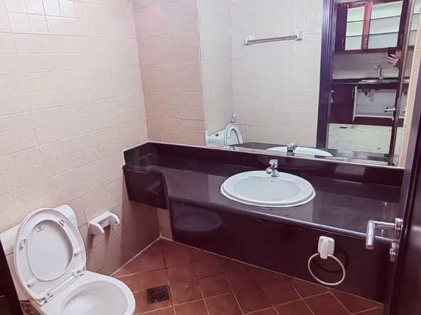 ‌Bedroom Apartment for Rent in Discovery Gardens Dubai