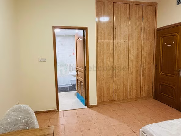 Room for Rent in Dubai