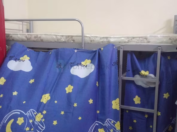 Bed Space for Rent in Al Karama