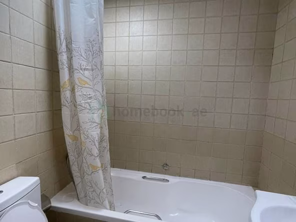 Room for Rent in Dubai Marina