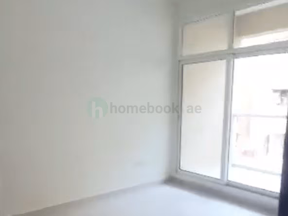 Room for Rent in Al satwa