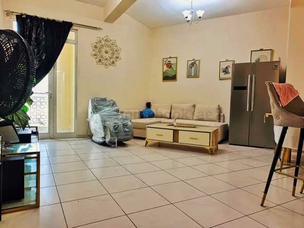 ‌Bedroom Apartment for Rent in International City Dubai