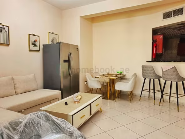 ‌Bedroom Apartment for Rent in International City Dubai