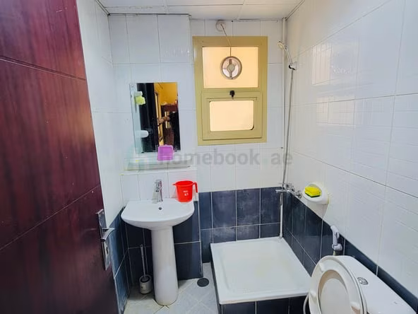 Bedroom Apartment for Rent in Bur Dubai