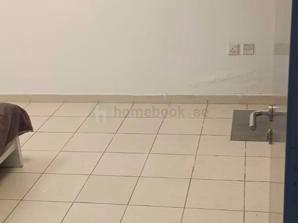 ‌Bedroom Apartment for Rent in International City Dubai