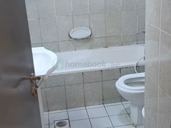 ‌Bedroom Apartment for Rent in International City Dubai