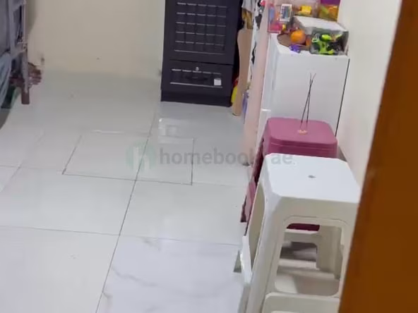 Room for Rent in Al Jafiliya Dubai