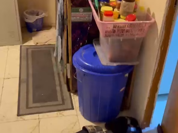 Room for Rent in Al Jafiliya Dubai