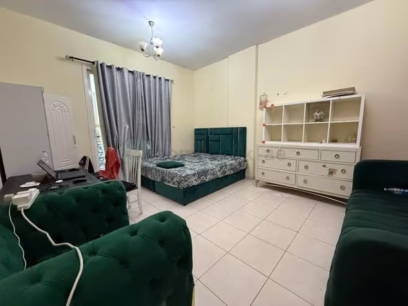 ‌Bedroom Apartment for Rent in International City Dubai