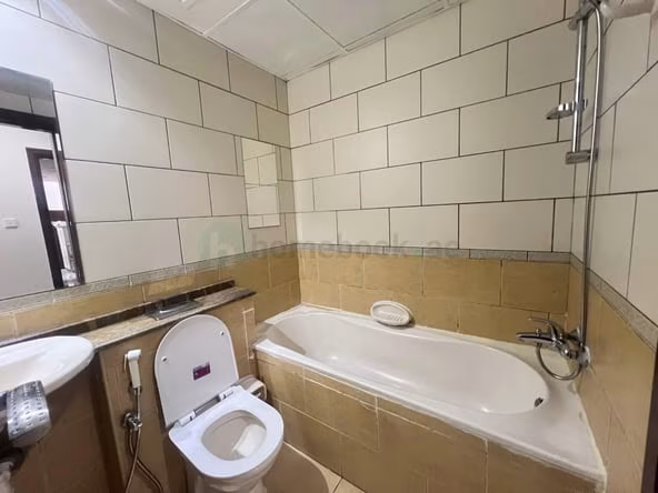 Bed Space for Rent in Bur Dubai