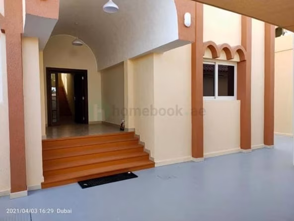 Room for Rent in Al Jafiliya Dubai