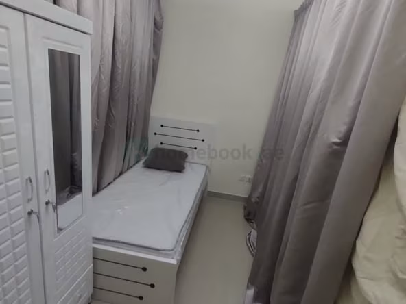 Bed Space & Partition in Al Quoz