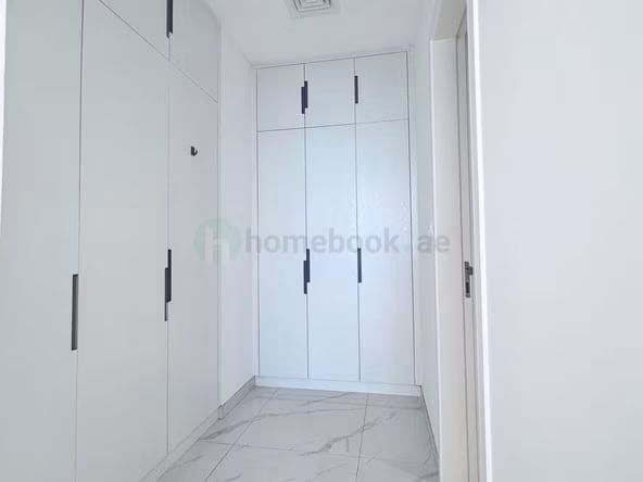 Room for Rent in Al Jafiliya Dubai