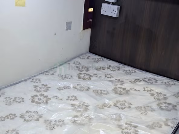 Bed Space for Rent in Al Satwa Dubai