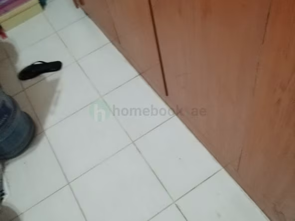 Bed Space & Partition in Dubai Investment Park (DIP)