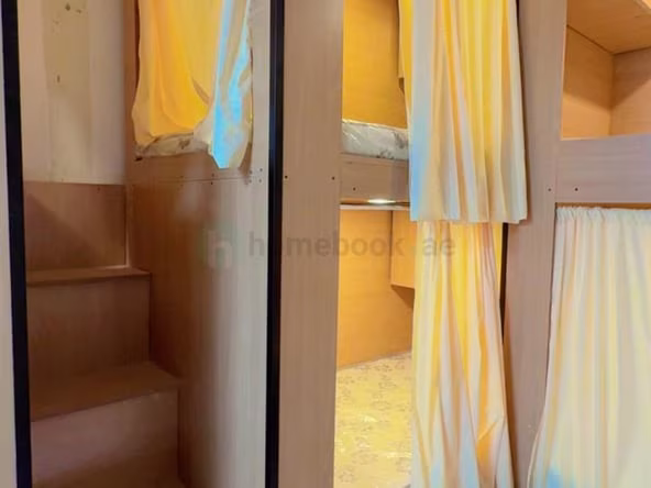 Bed Space & Partition in Al Karama