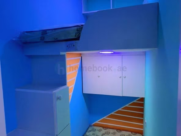 Bed Space & Partition in Al Karama