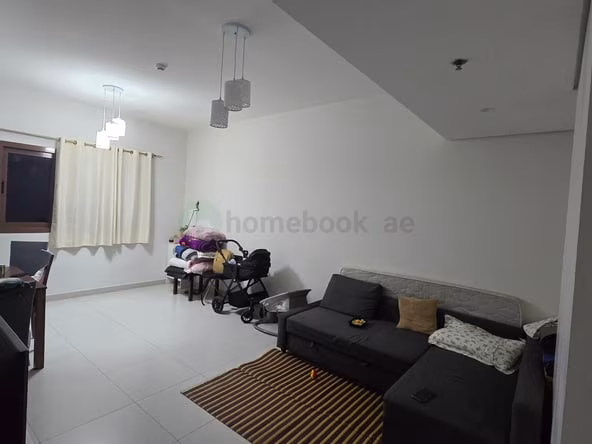 Bedroom Apartment for Rent in Bur Dubai