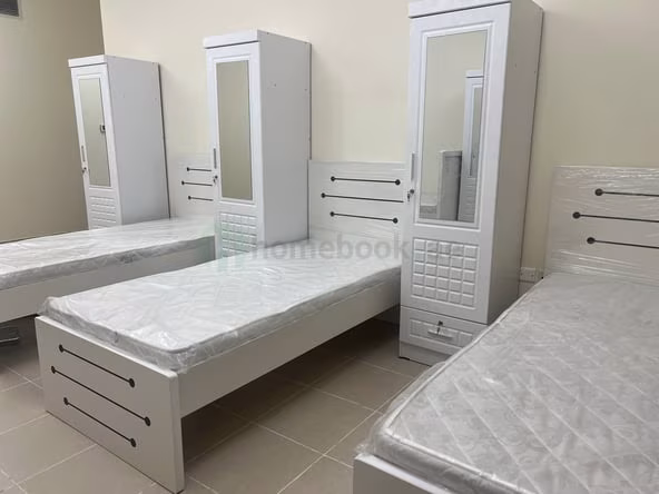 Bed Space & Partition in Al Karama