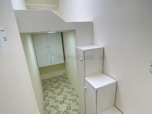 Bed Space & Partition in Dubai