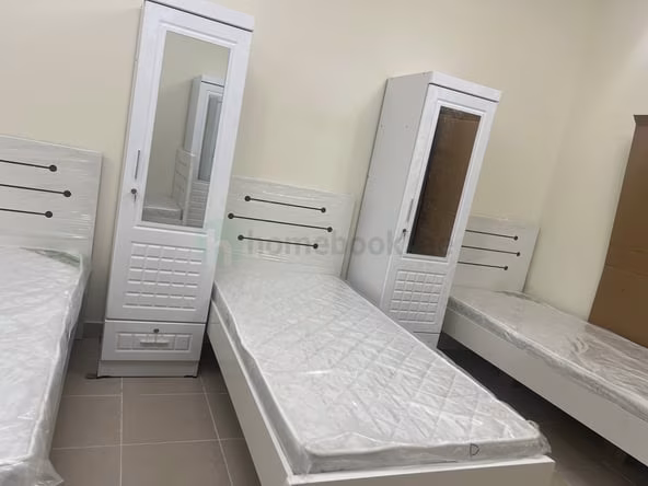 Bed Space & Partition in Al Karama