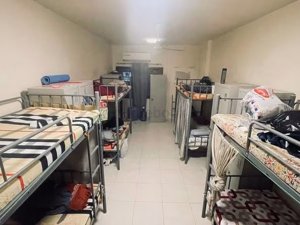 Bed Space & Partition in Al Karama