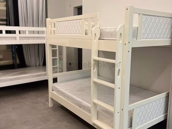 Bed Space & Partition in Al Satwa