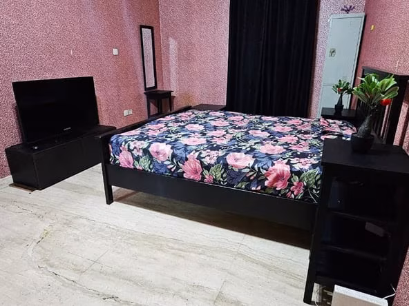 Room for Rent in International City