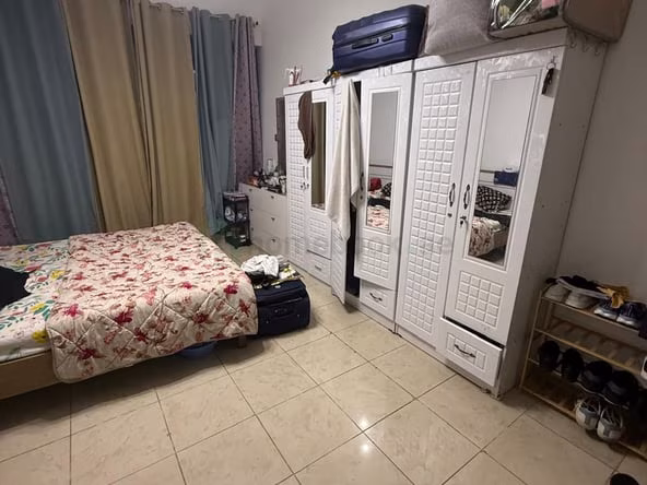 Room for Rent in Bur Dubai