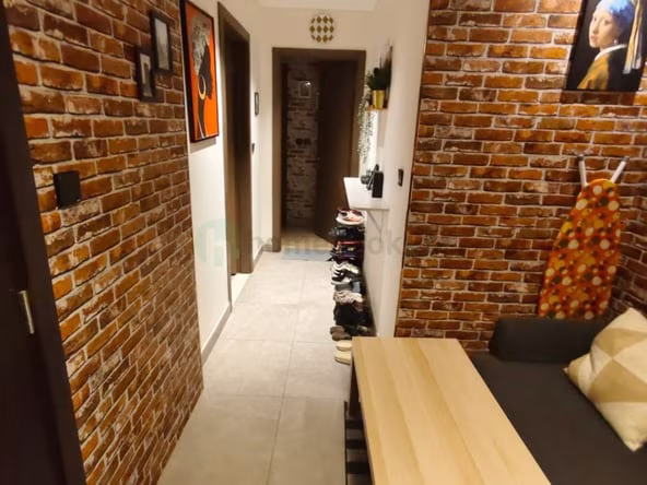 Bed Space & Partition in Downtown Dubai