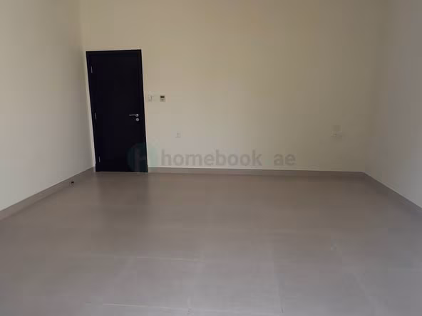 Room for Rent in International City