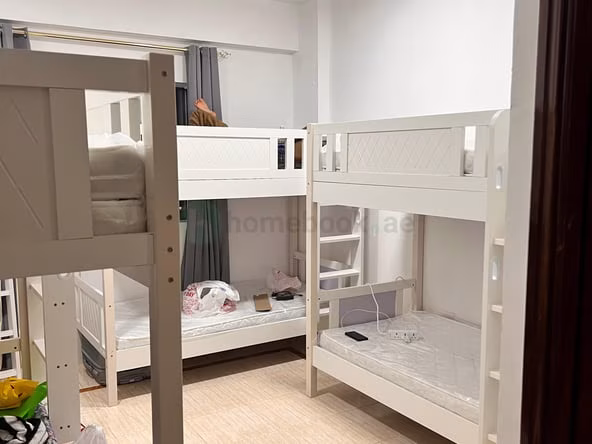 Bed Space & Partition in Al Barsha