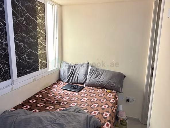 Bed Space & Partition in Al Karama