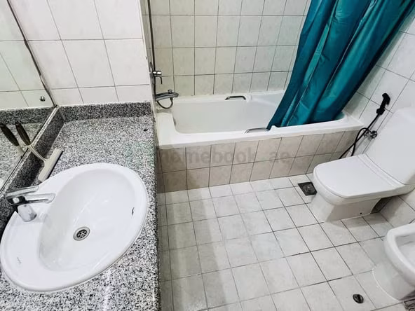 Bed Space & Partition in Jumeirah Lakes Towers (JLT)