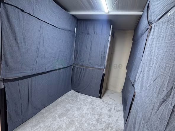 Bed Space & Partition in Al Jafiliya